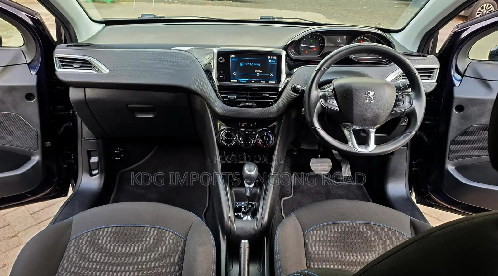 Peugeot 208 2019 Blue