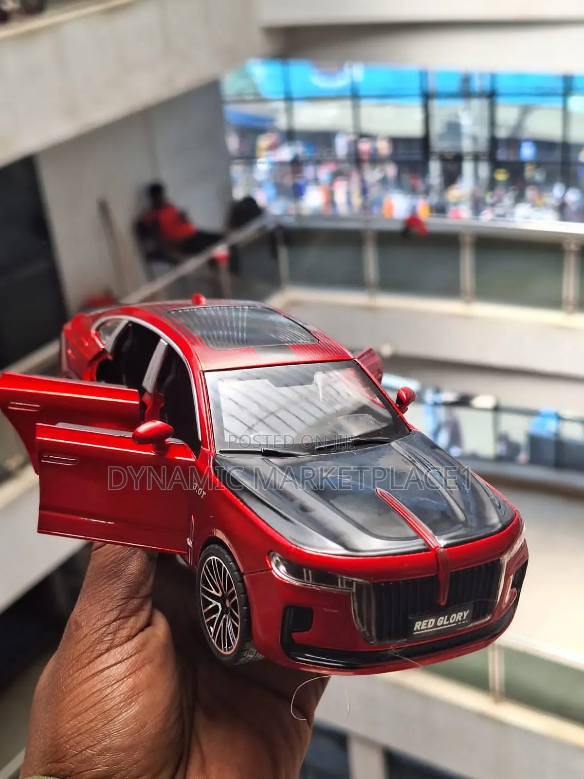 Diecast Metal Model of a Mercedes -.Maybach