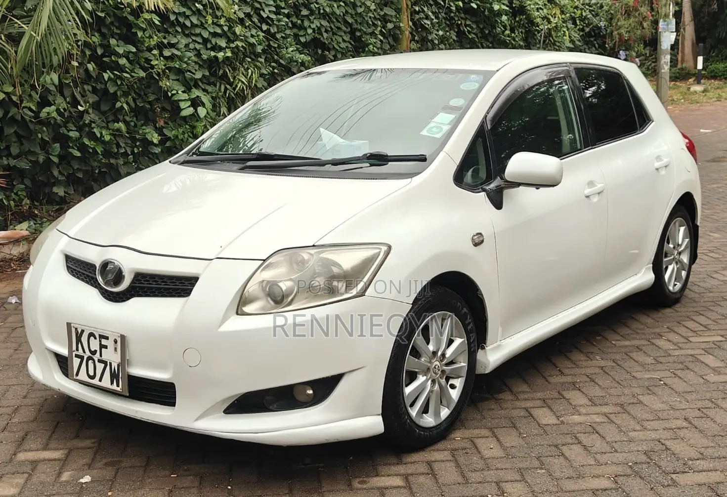 Toyota Auris 2009 Pearl