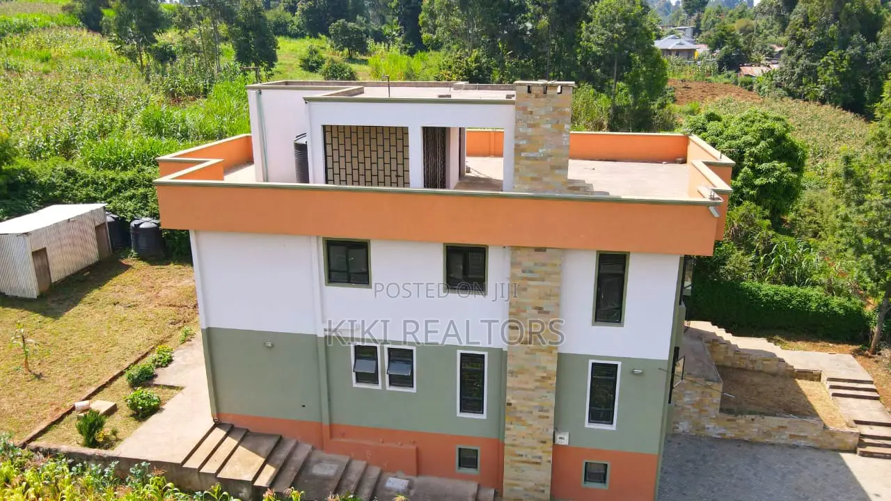 4bdrm House in Kikuyu Kerwa, Zambezi/Sigona for sale