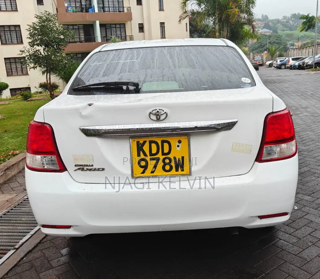 Toyota Axio 2014 Off white