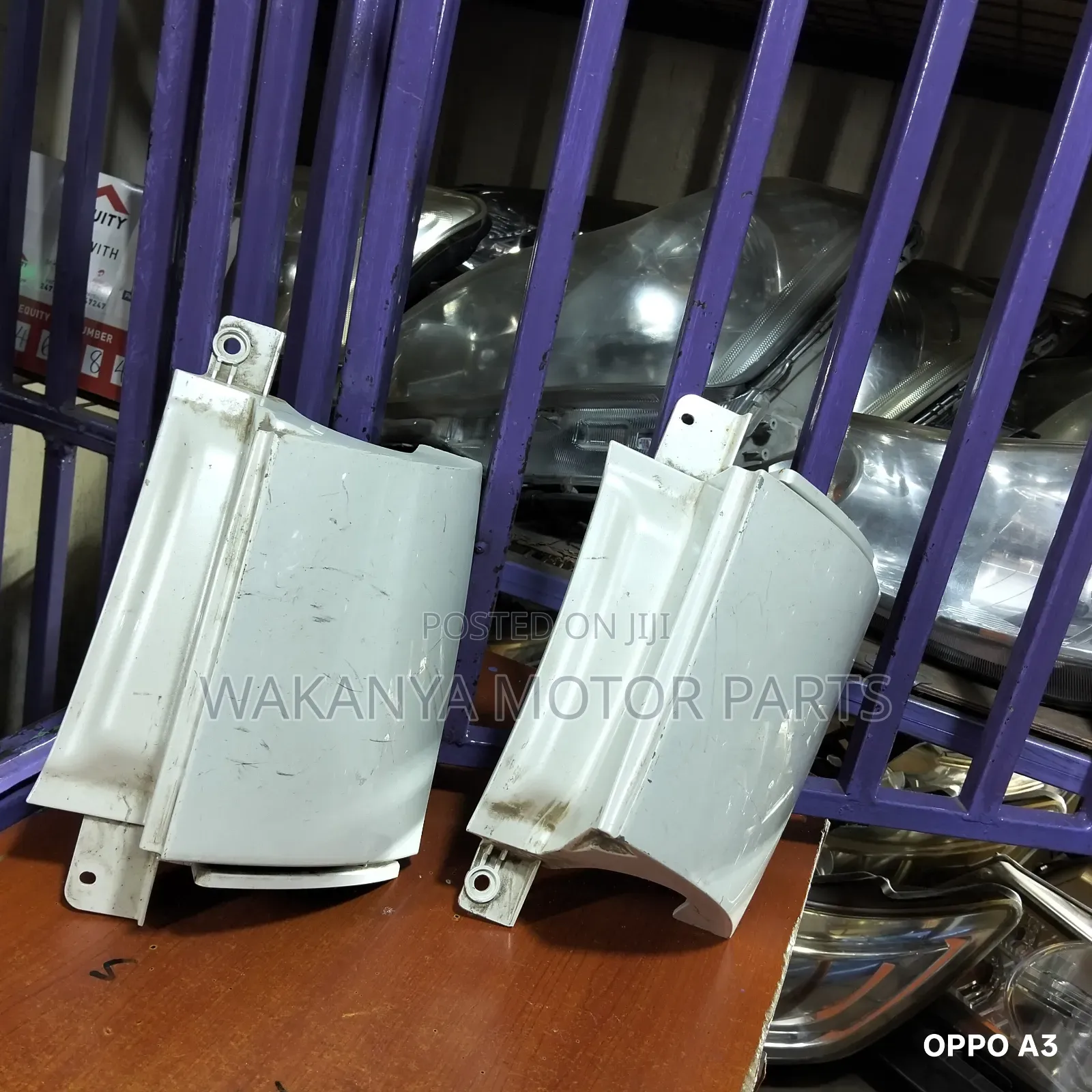 Nissan Note E11 Model 2008 Bumper Upper Finisher, Clean Ex Japan