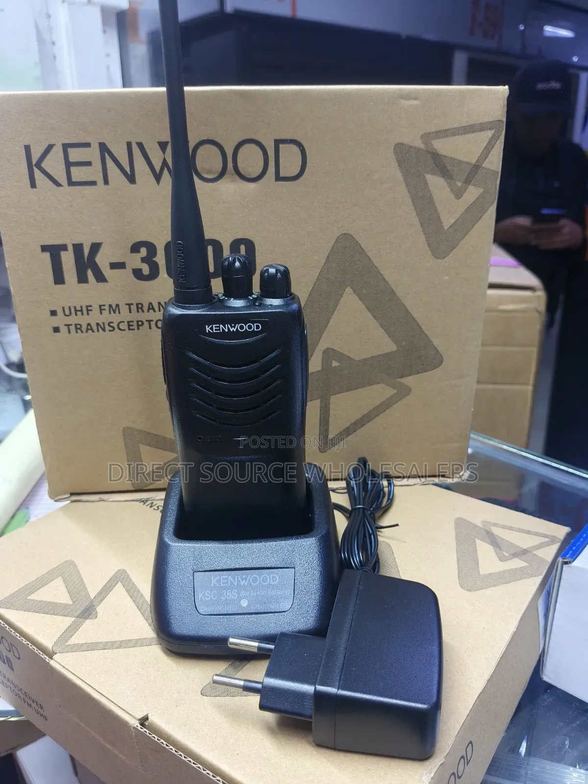 Kenwood Tk-3000 Two-Way Radio – Clear Voice Long Battery Life