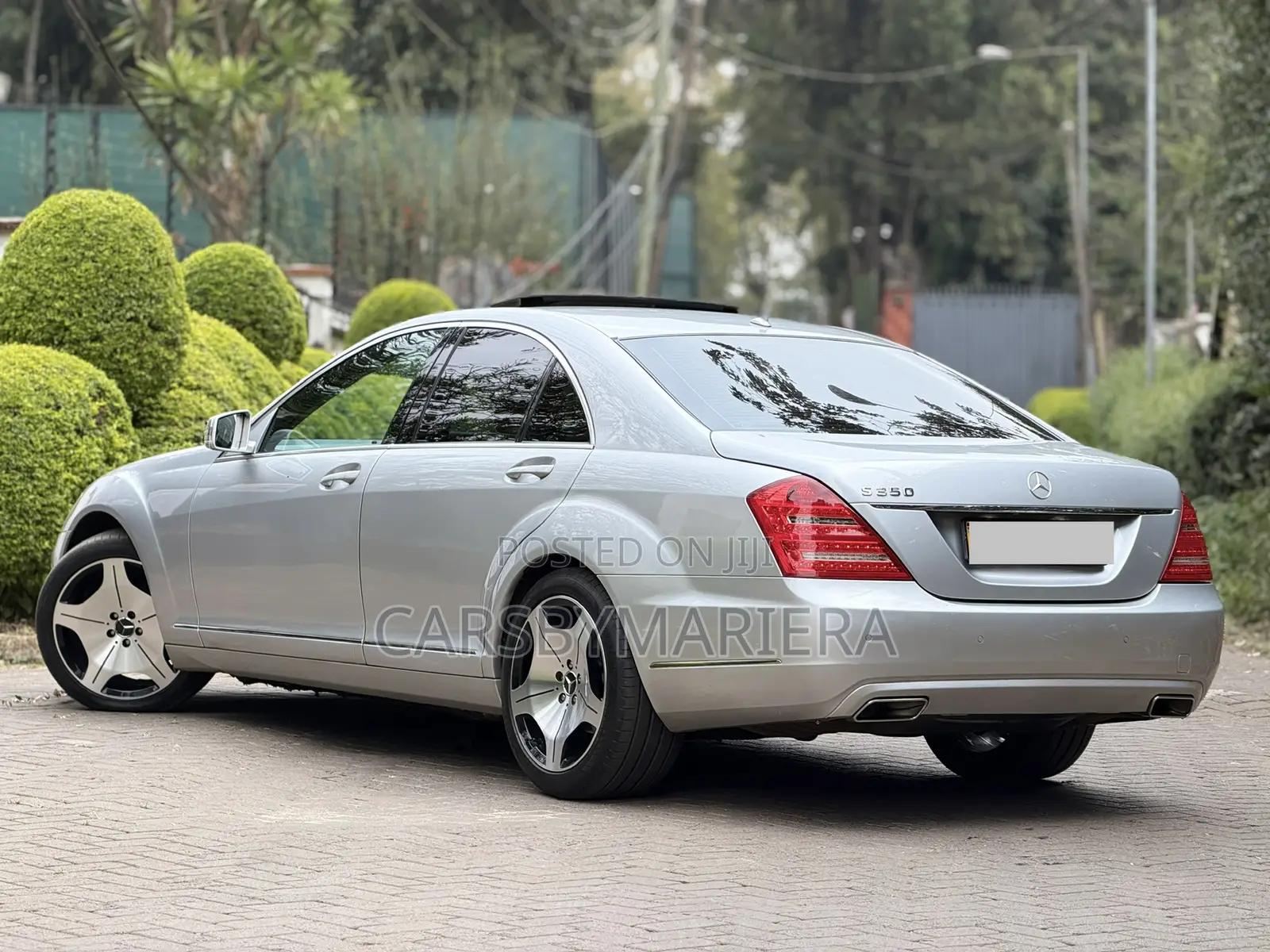 Mercedes-Benz S-Class 2011 Gray