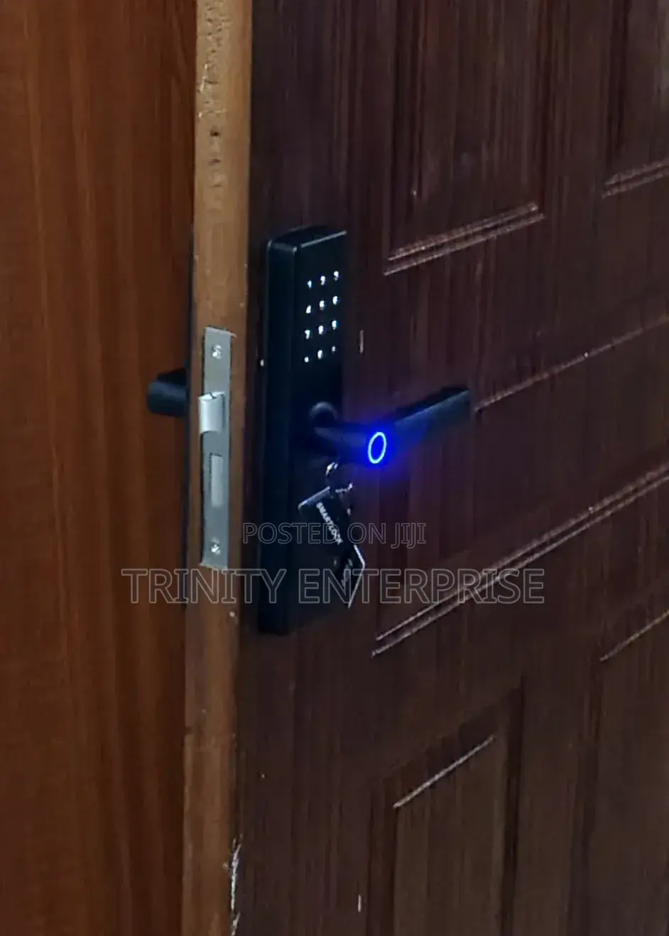 Smart Fingerprints Door Lock With. Tuya Wifi App Remote Control