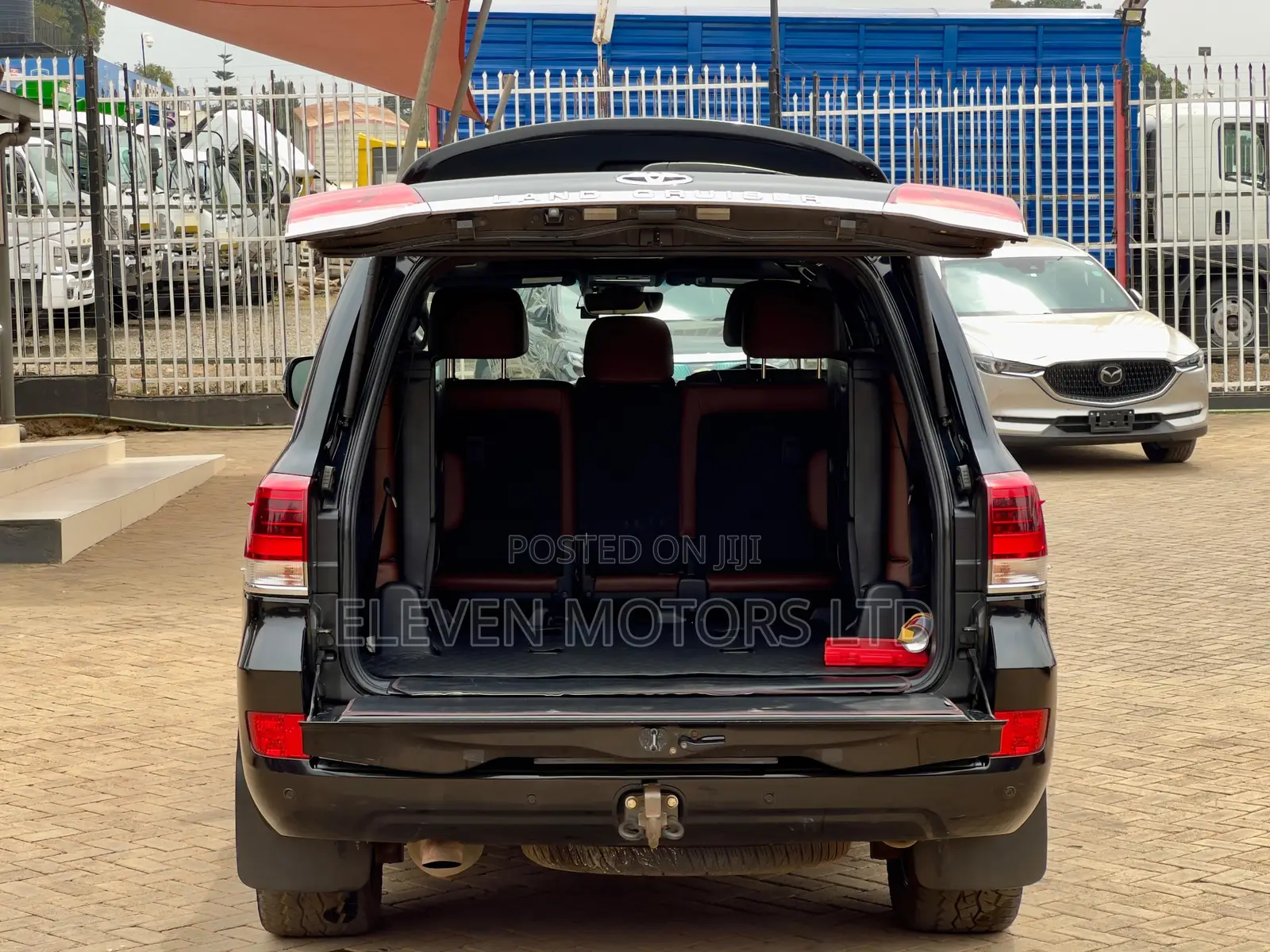 Toyota Land Cruiser 2017 Black