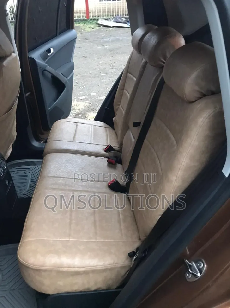 Volkswagen Tiguan 2012 Gold
