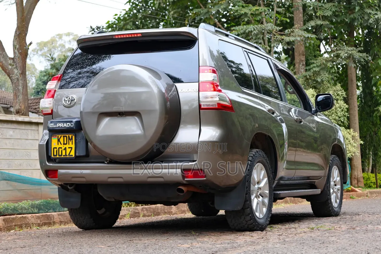 Toyota Land Cruiser Prado 2.8 2017 Gray