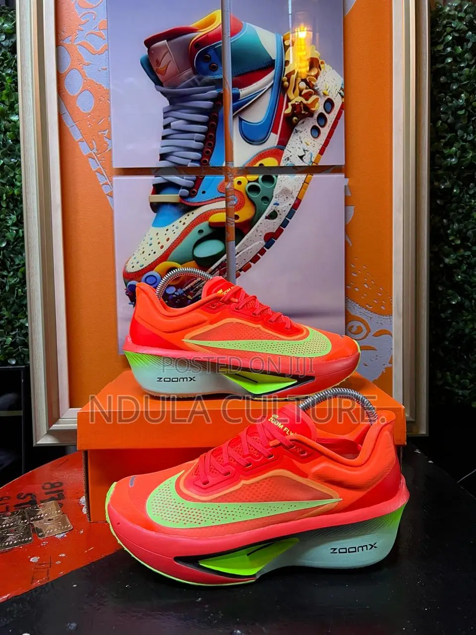 Nike Zoom Vaporfly 4 Trainers/Gym Sneakers