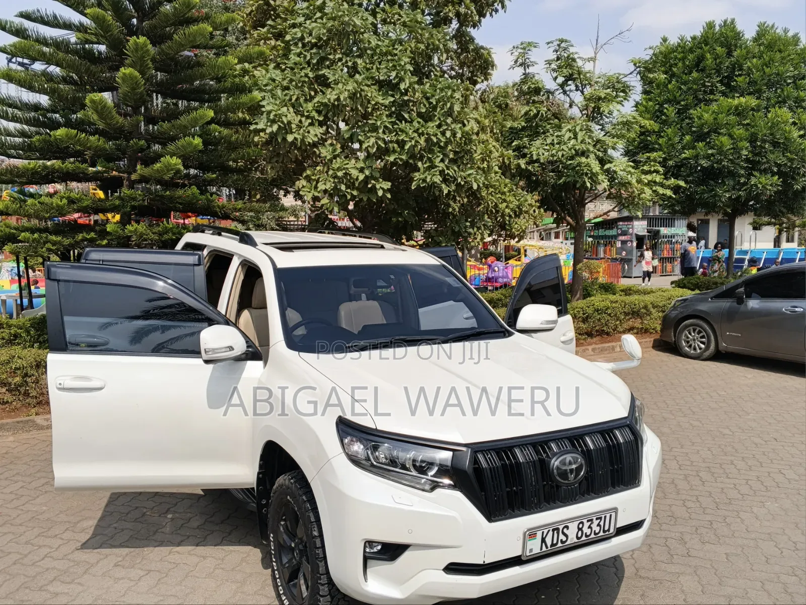 Toyota Land Cruiser Prado 2019 White