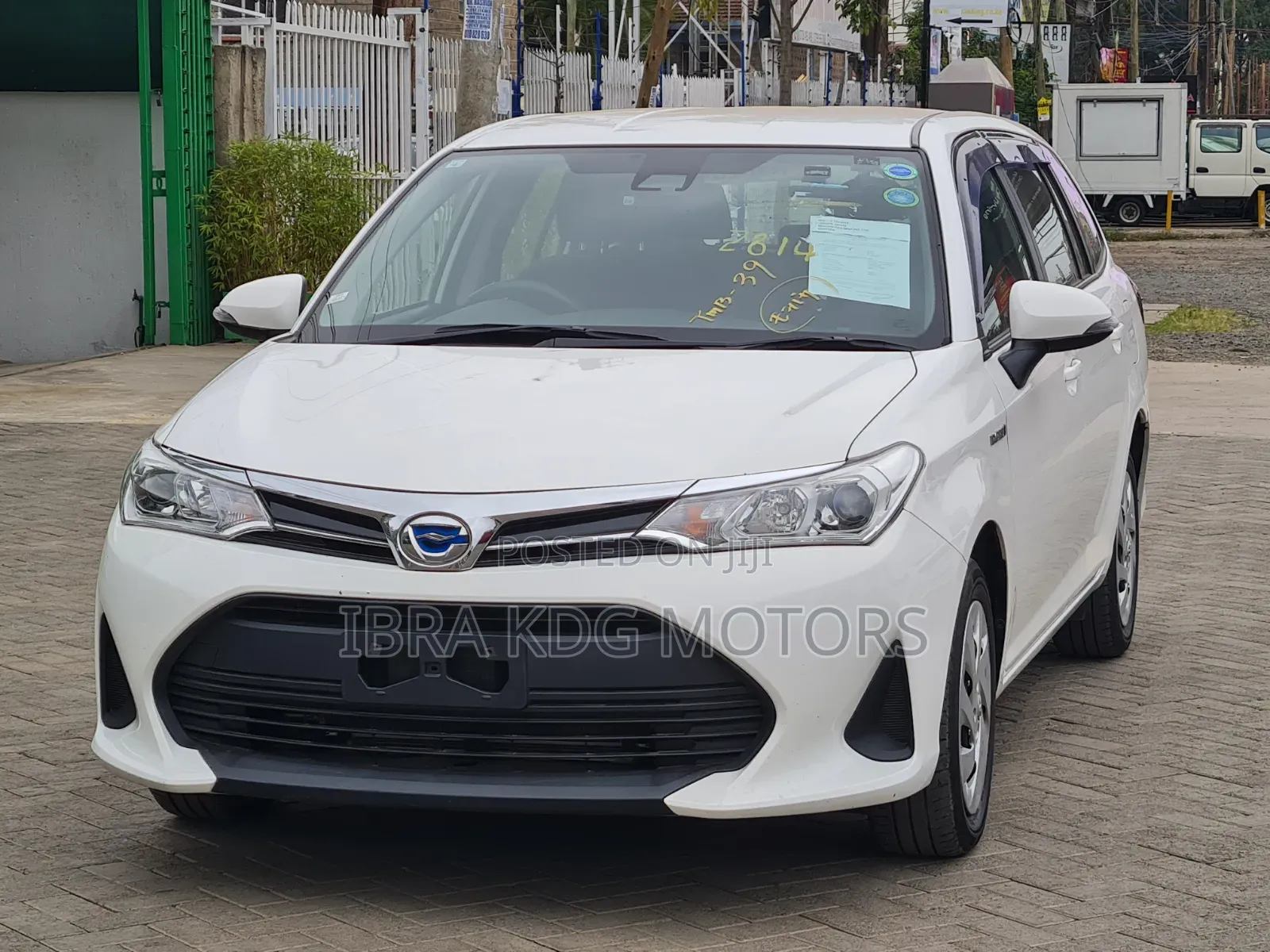 Toyota Corolla Fielder 2019 White