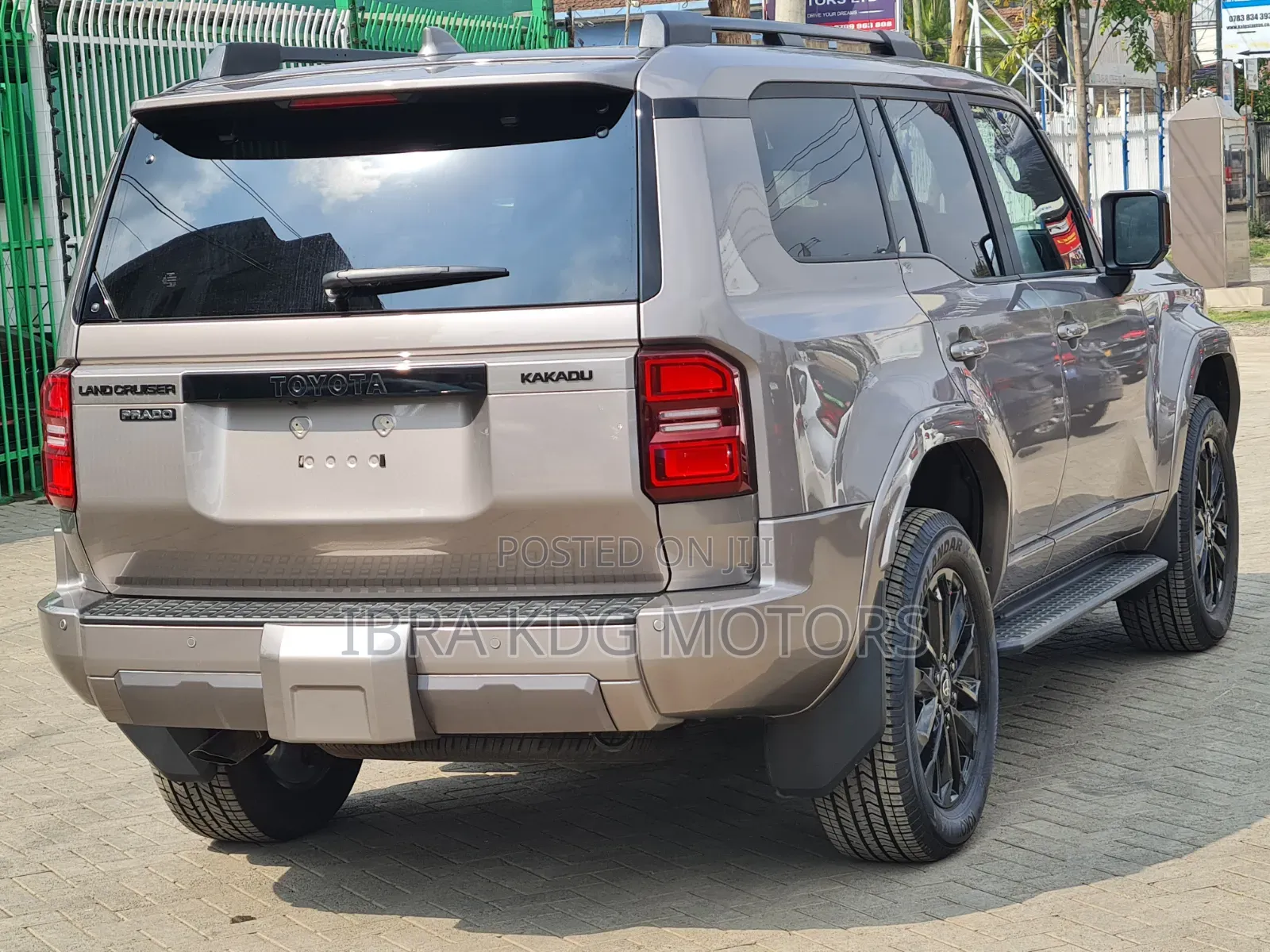 New Toyota Land Cruiser 2025 Gray