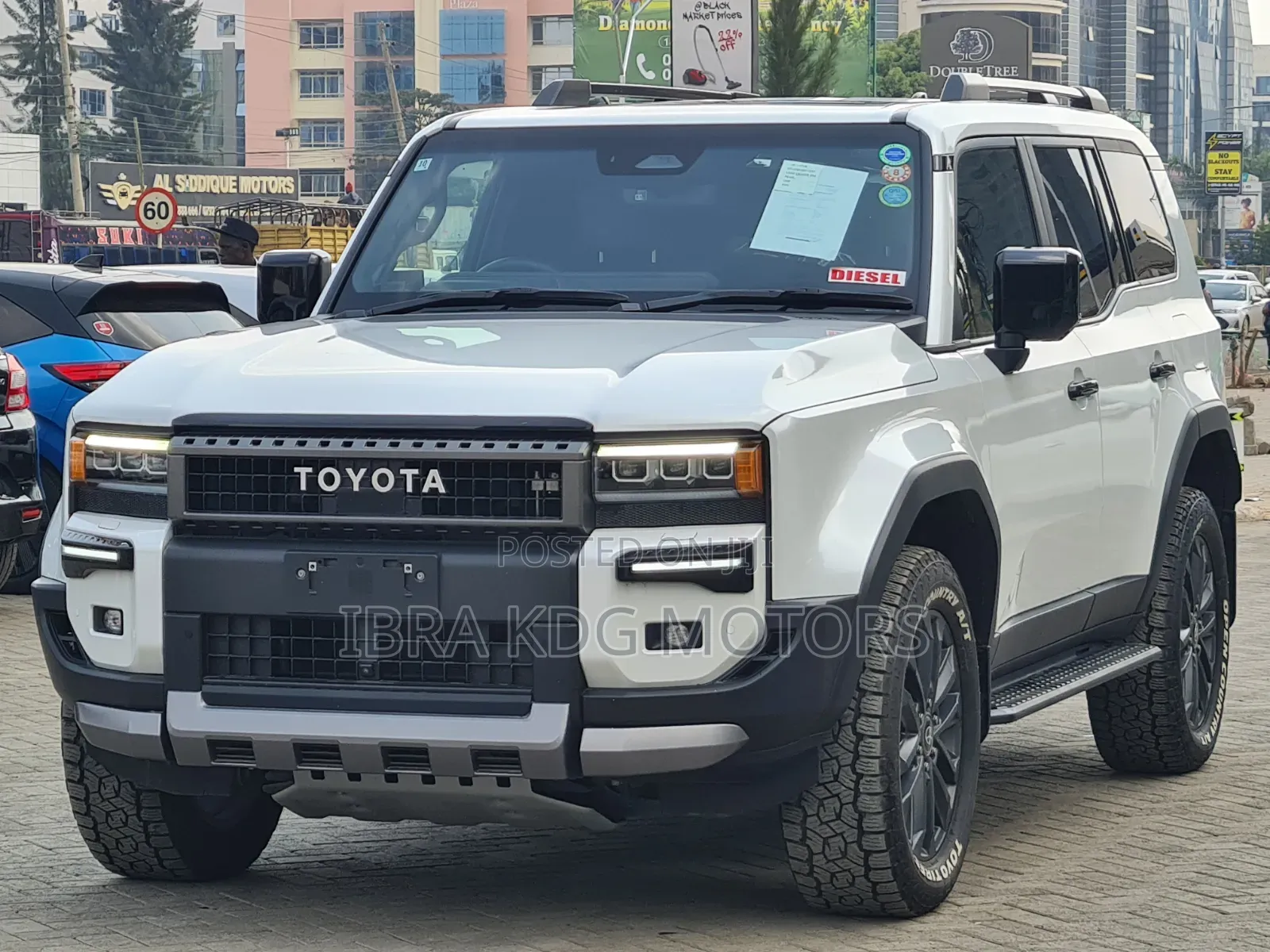 Toyota Land Cruiser Prado 2024 White