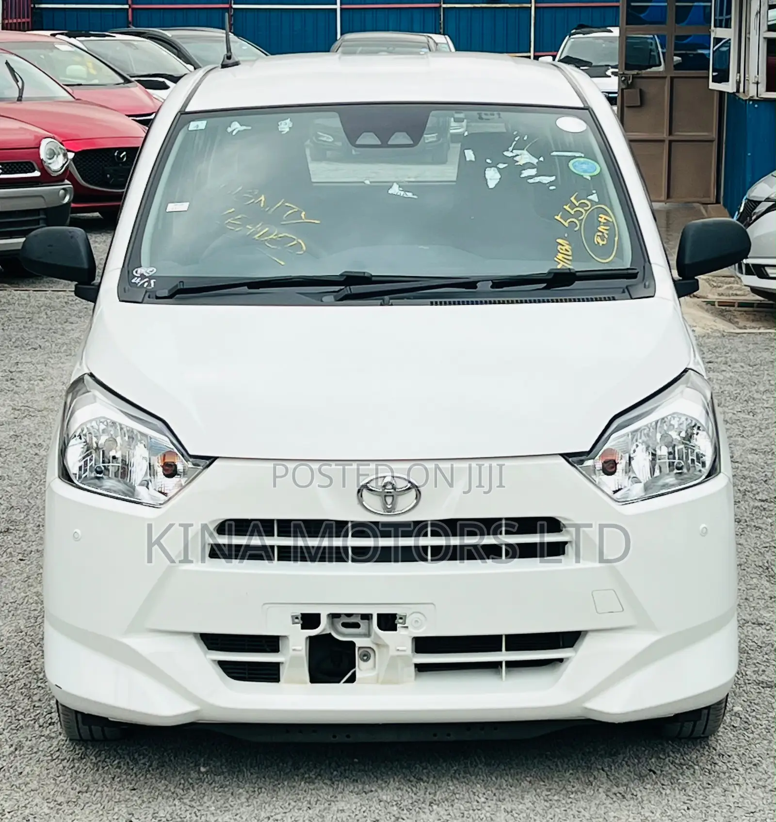 Toyota Pixis Epoch 660 FWD 2019 White