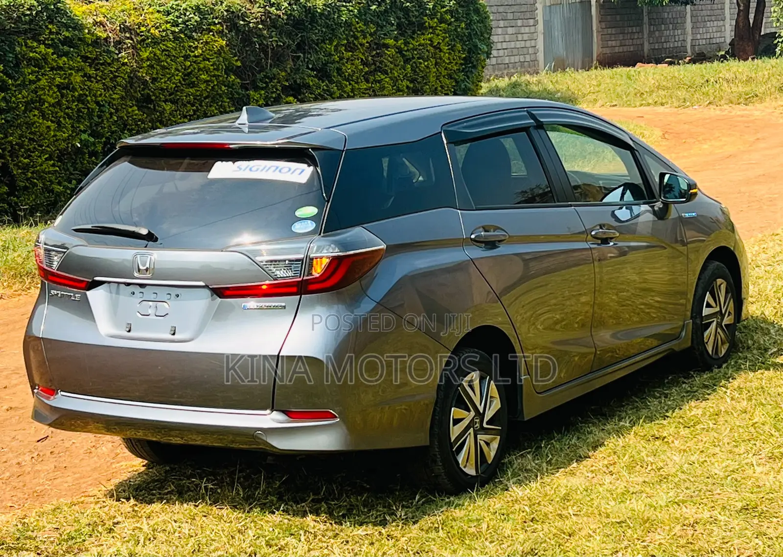Honda Shuttle 1.5 Hybrid 2WD 2019 Beige