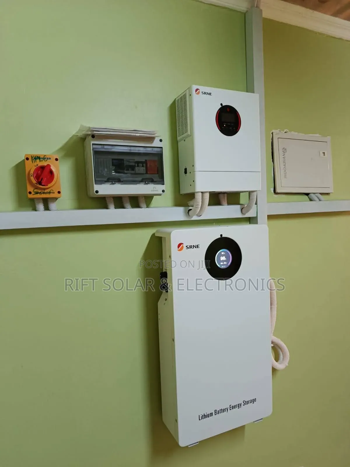 10kva - 10kwh Lithium -(10)595w Panels Free Installation Transport