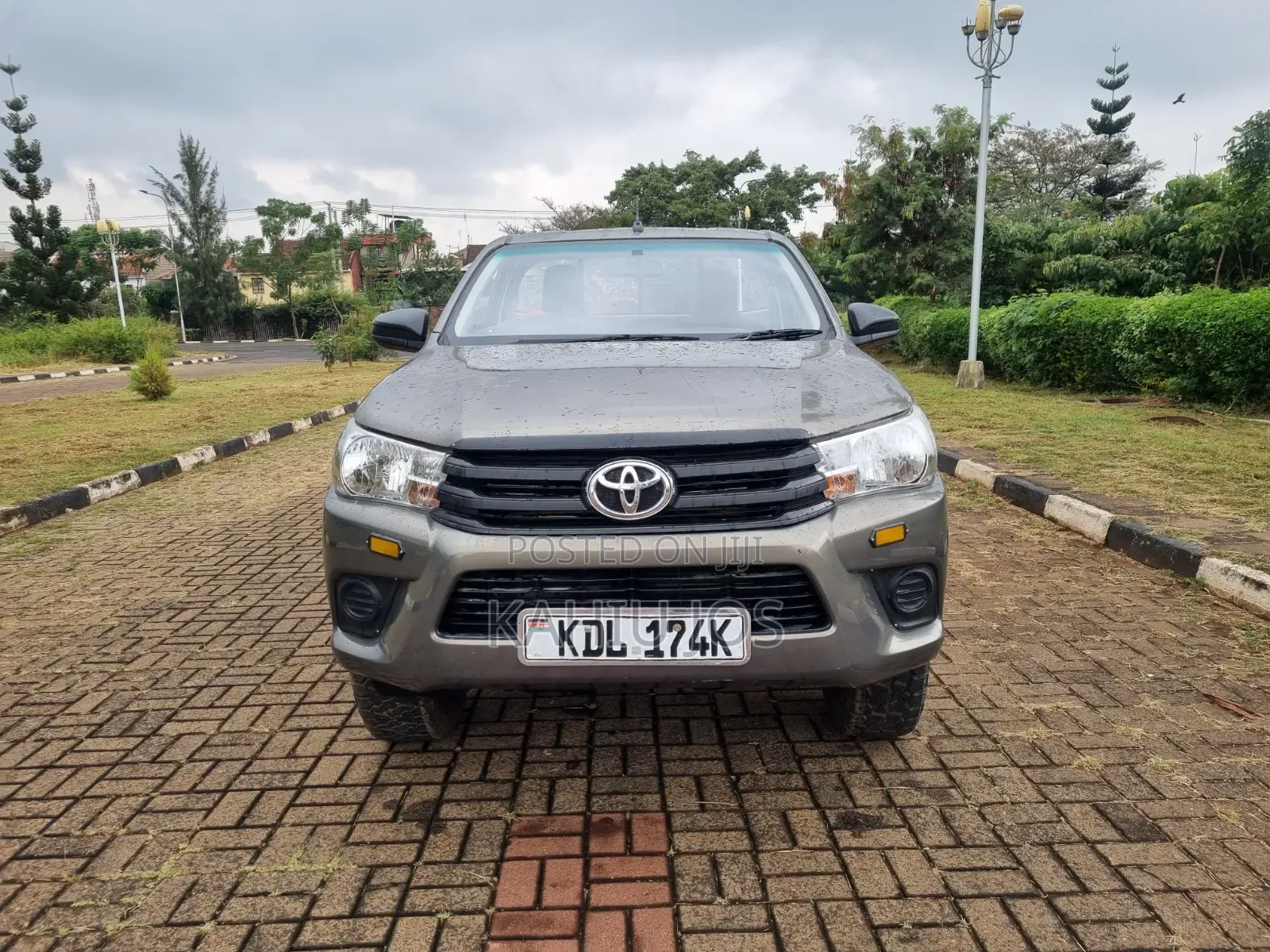 Toyota Hilux 2022 Gold