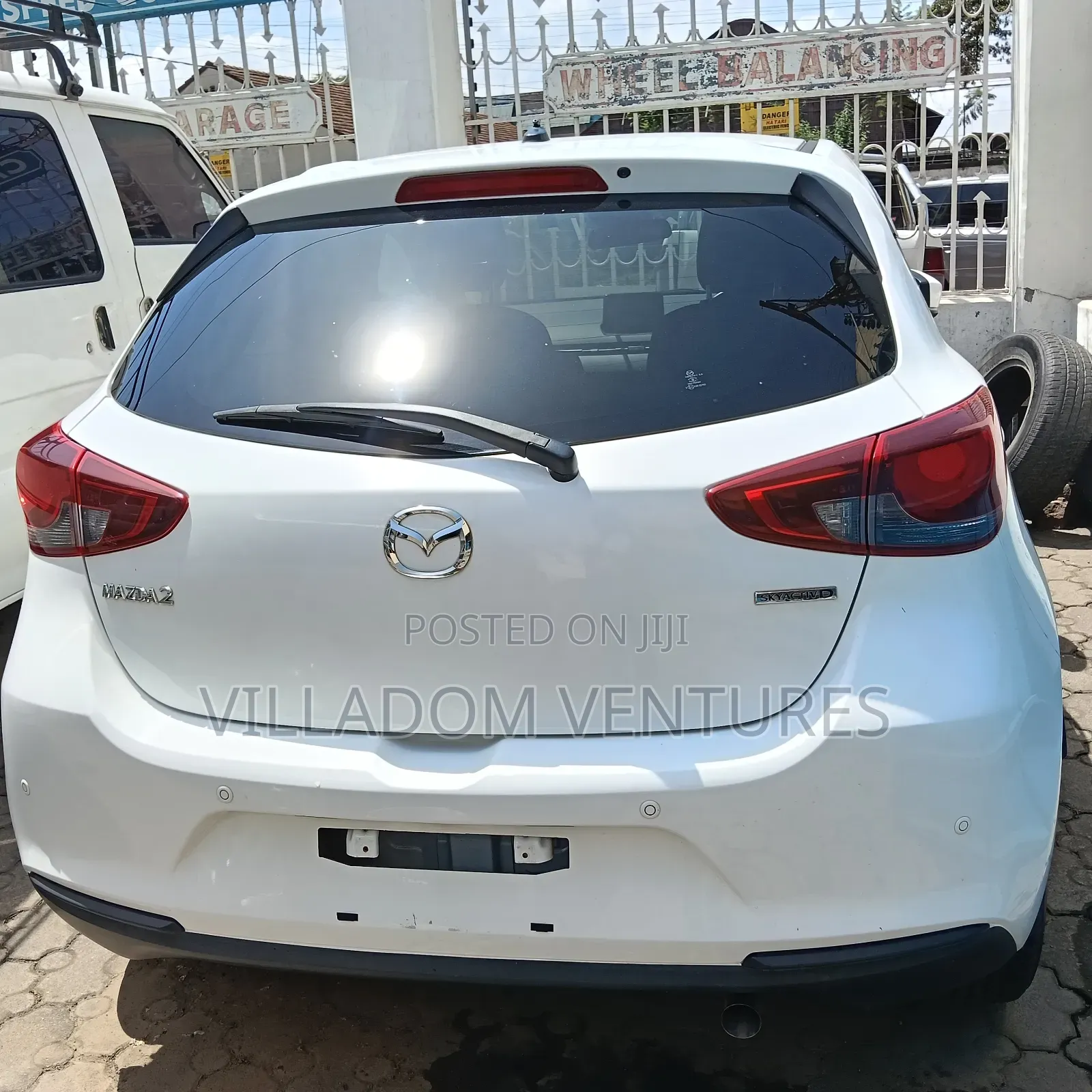 Mazda Demio 2016 White