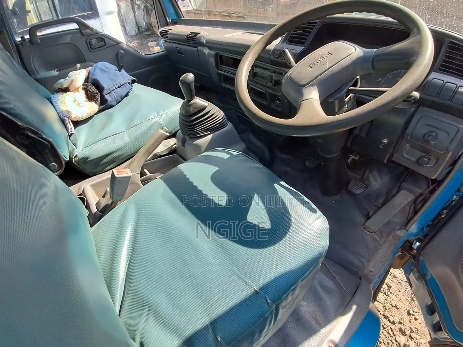NPR Isuzu Lorry