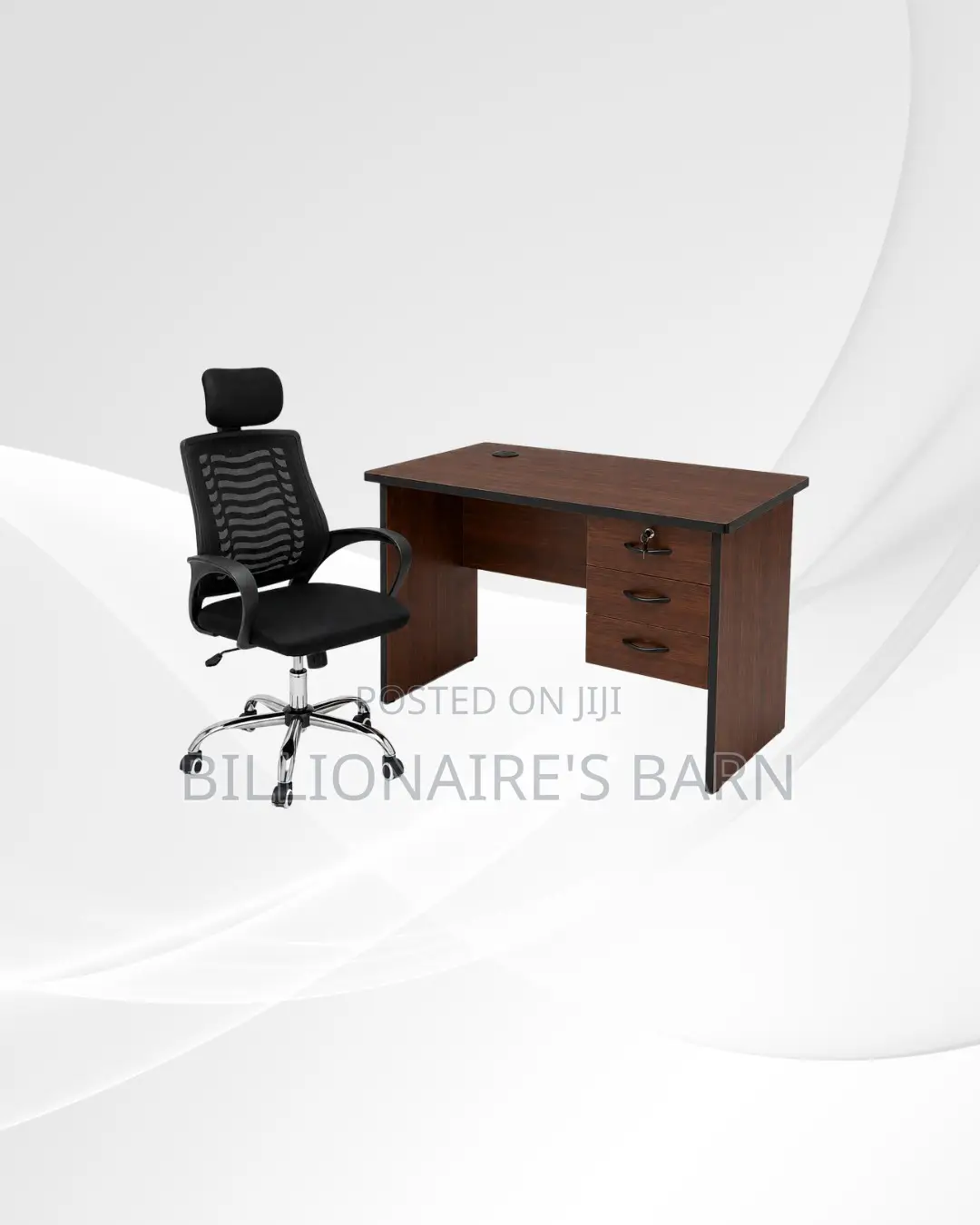 Practical 1m Desk and Headrest Mesh Chair for Desk Organisation