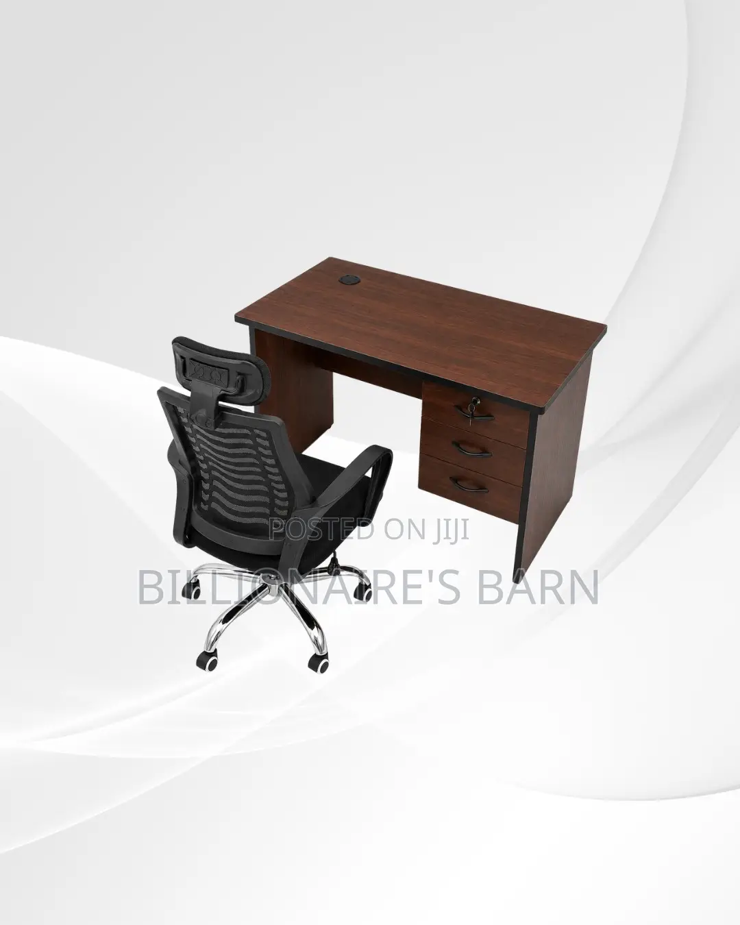 Practical 1m Desk and Headrest Mesh Chair for Desk Organisation