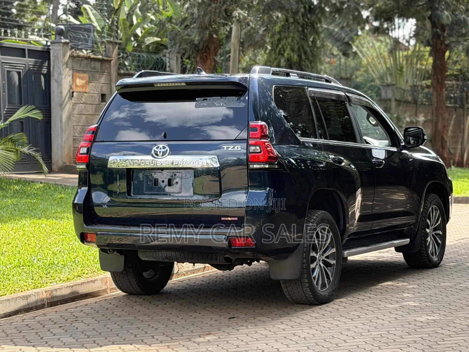 Toyota Land Cruiser Prado 2020 Burgundy