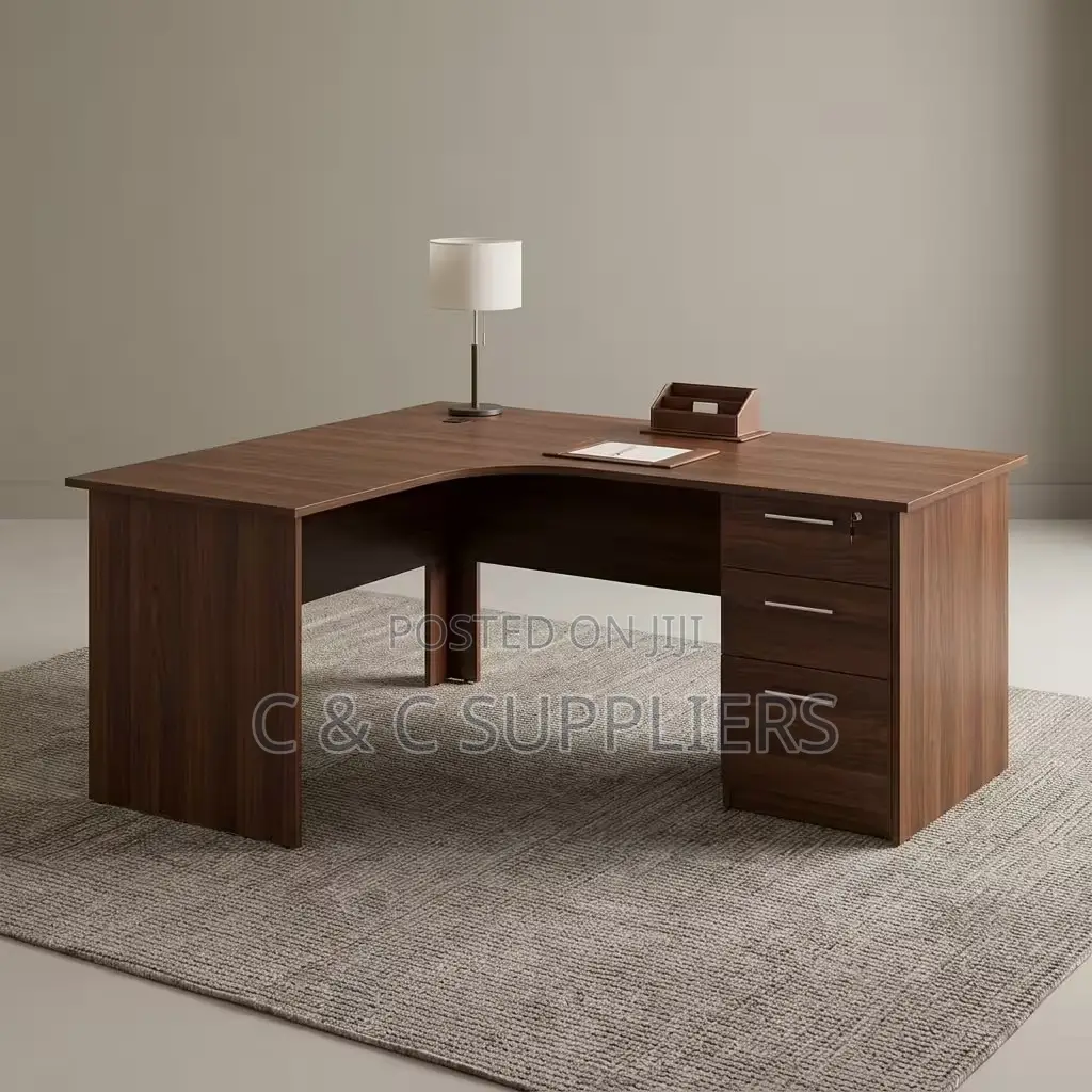 Customized C C Curved Study Desk-140cm
