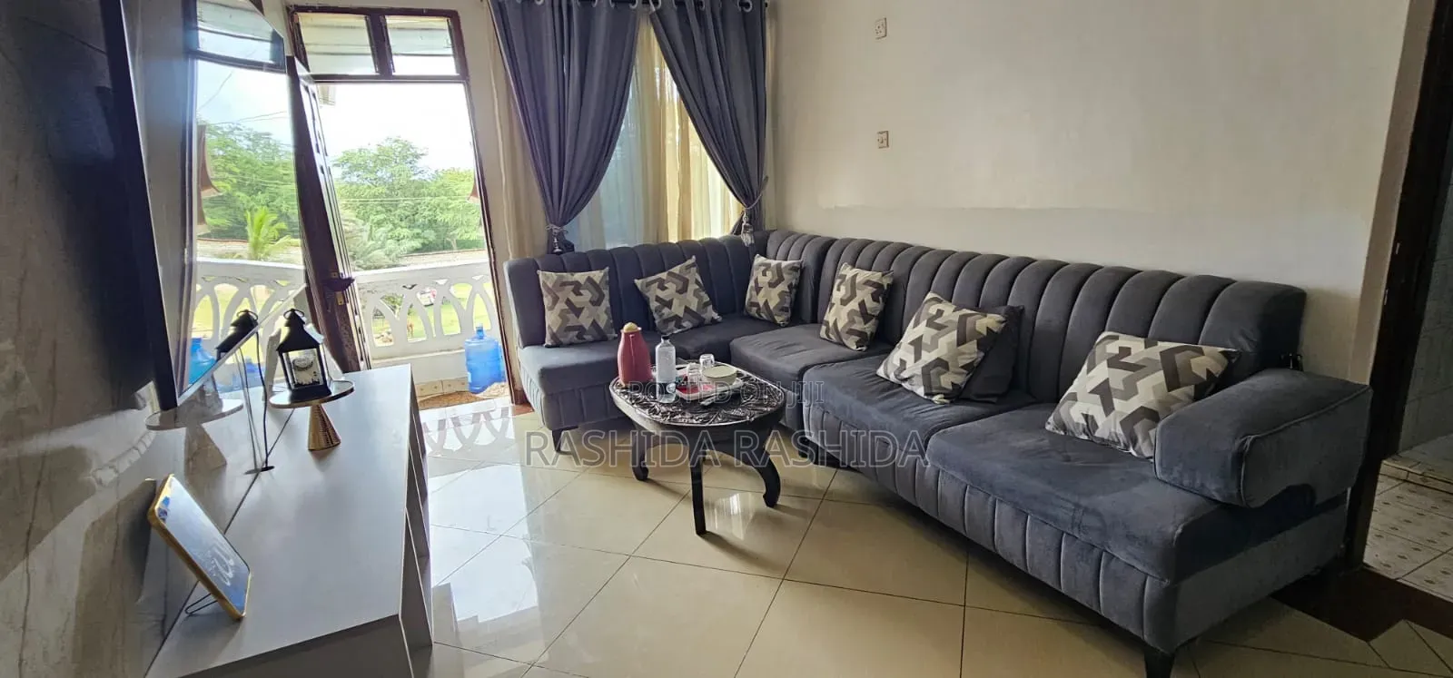 3bdrm Apartment in Bamburi Near Jcc, Mtambo for sale