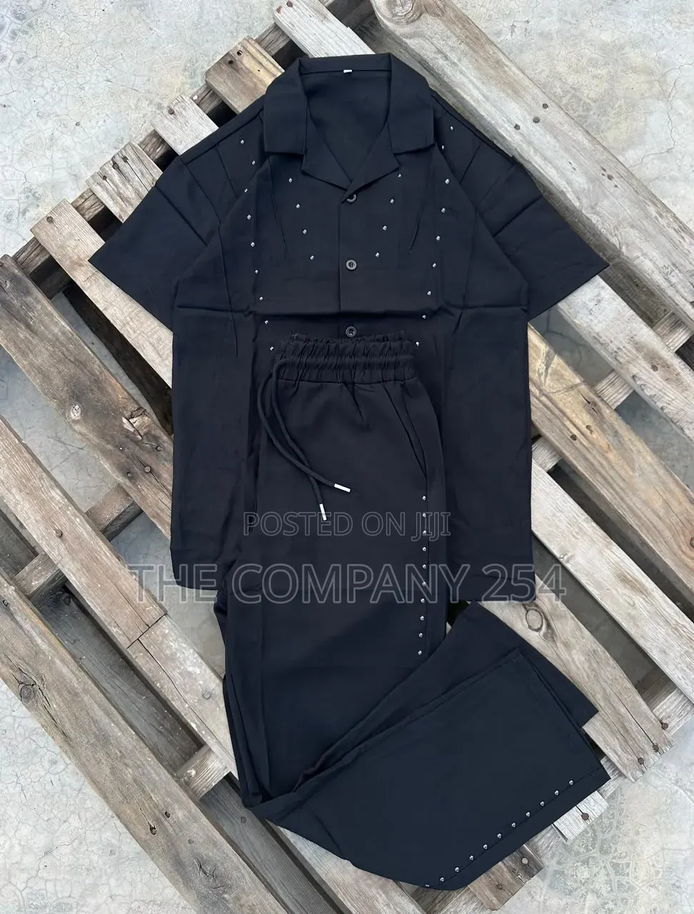 Quality Casual Designer 2 Piece Short Sleeved Shirts and Trousers