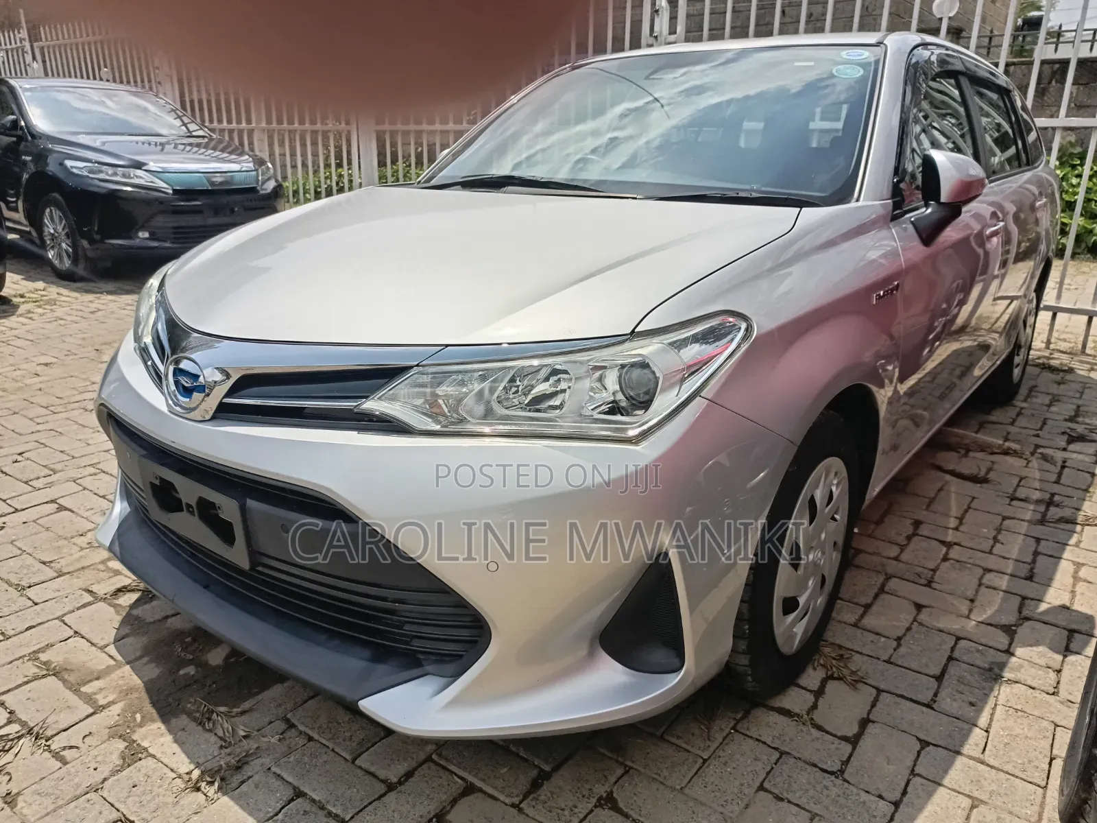 Toyota Corolla Fielder 2019 Silver