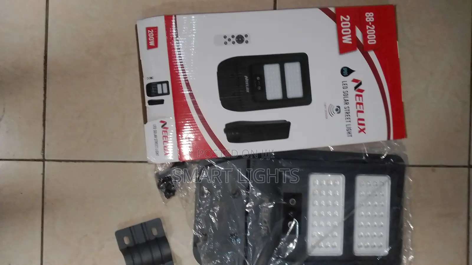 Neelux 200w Solar Led Street Light With Remote Control- Waterproof