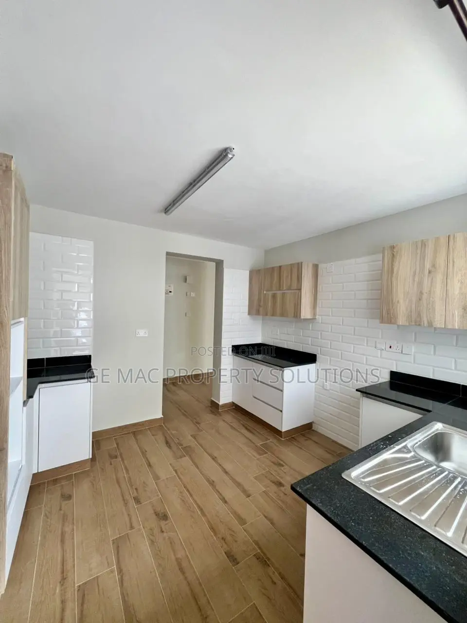 3bdrm Apartment in Mandera Rd, Kileleshwa for rent