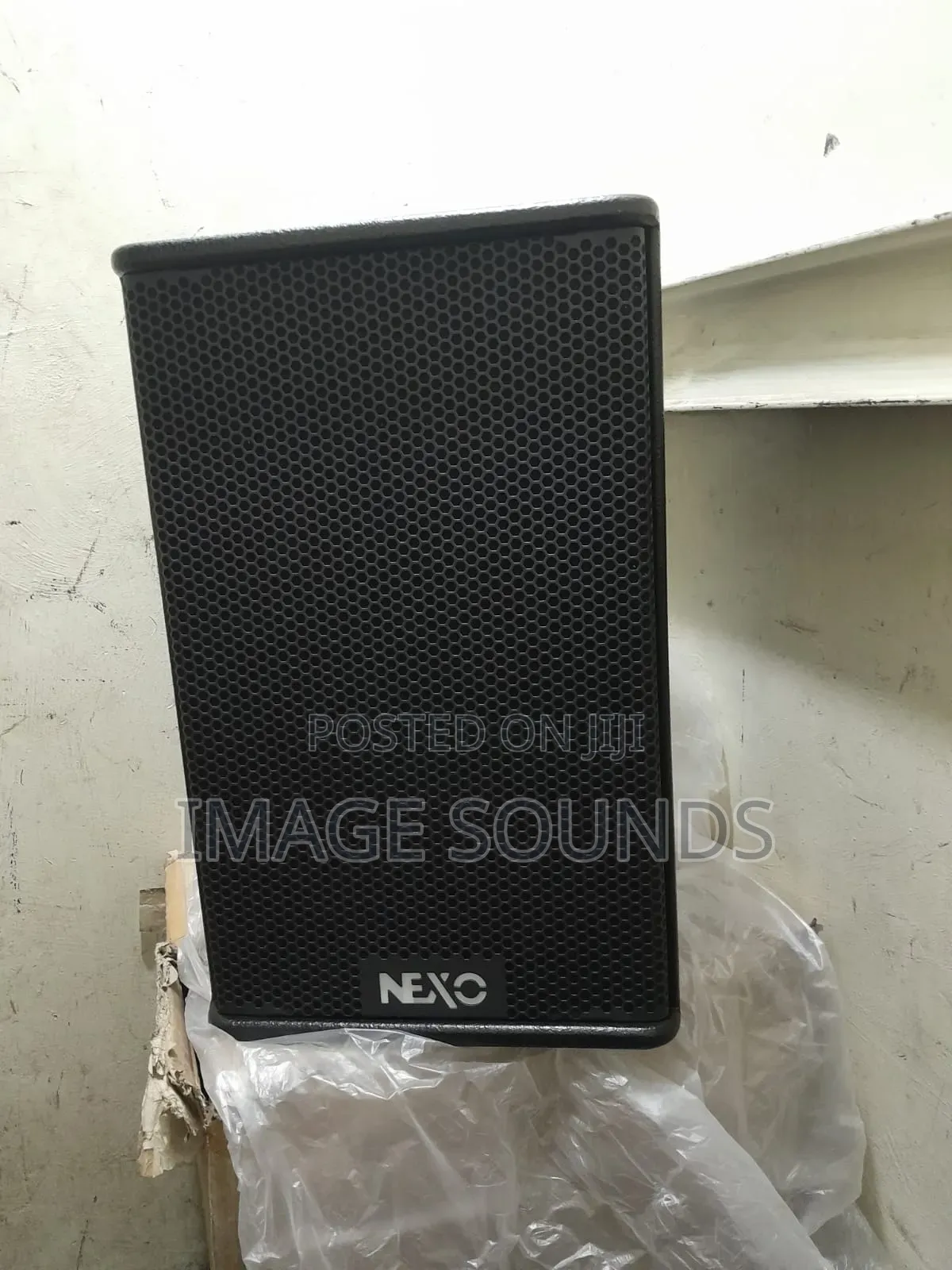 Nexo 10-Inch 400w Professional Speaker – Brand New