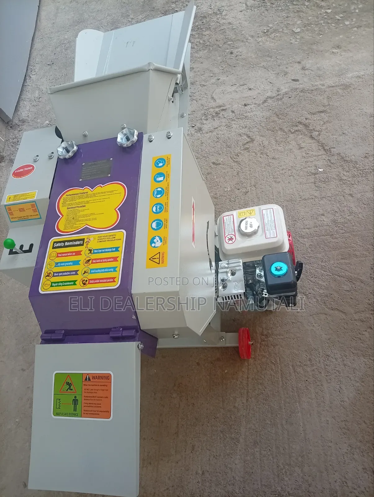 Animal Feed/Silage Chaff Cutter Machine Powered by 7.5hp Gasoline
