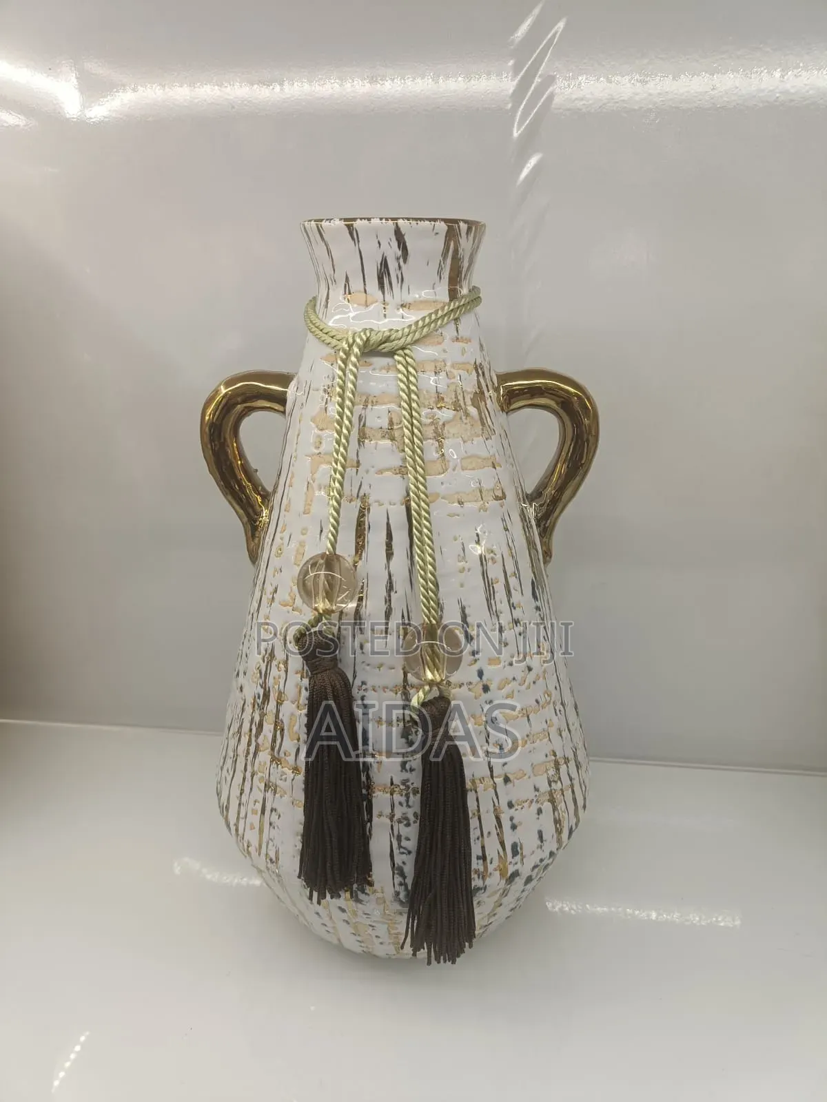 Decorative Vase – Modern Home Office Accent