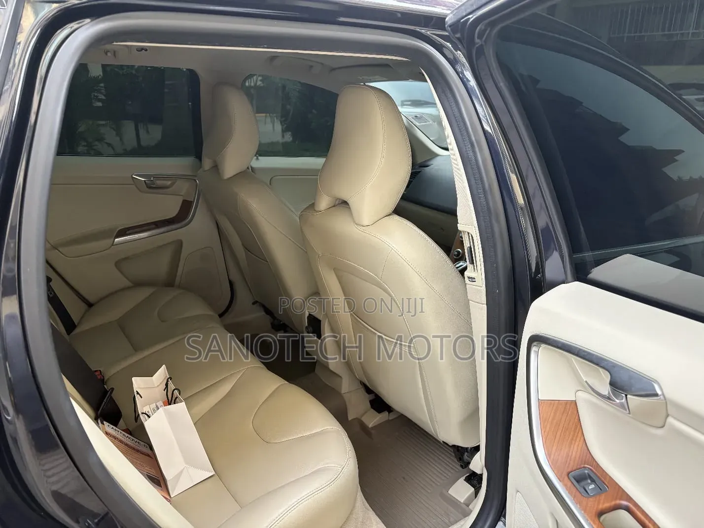 Volvo V60 2017 Black