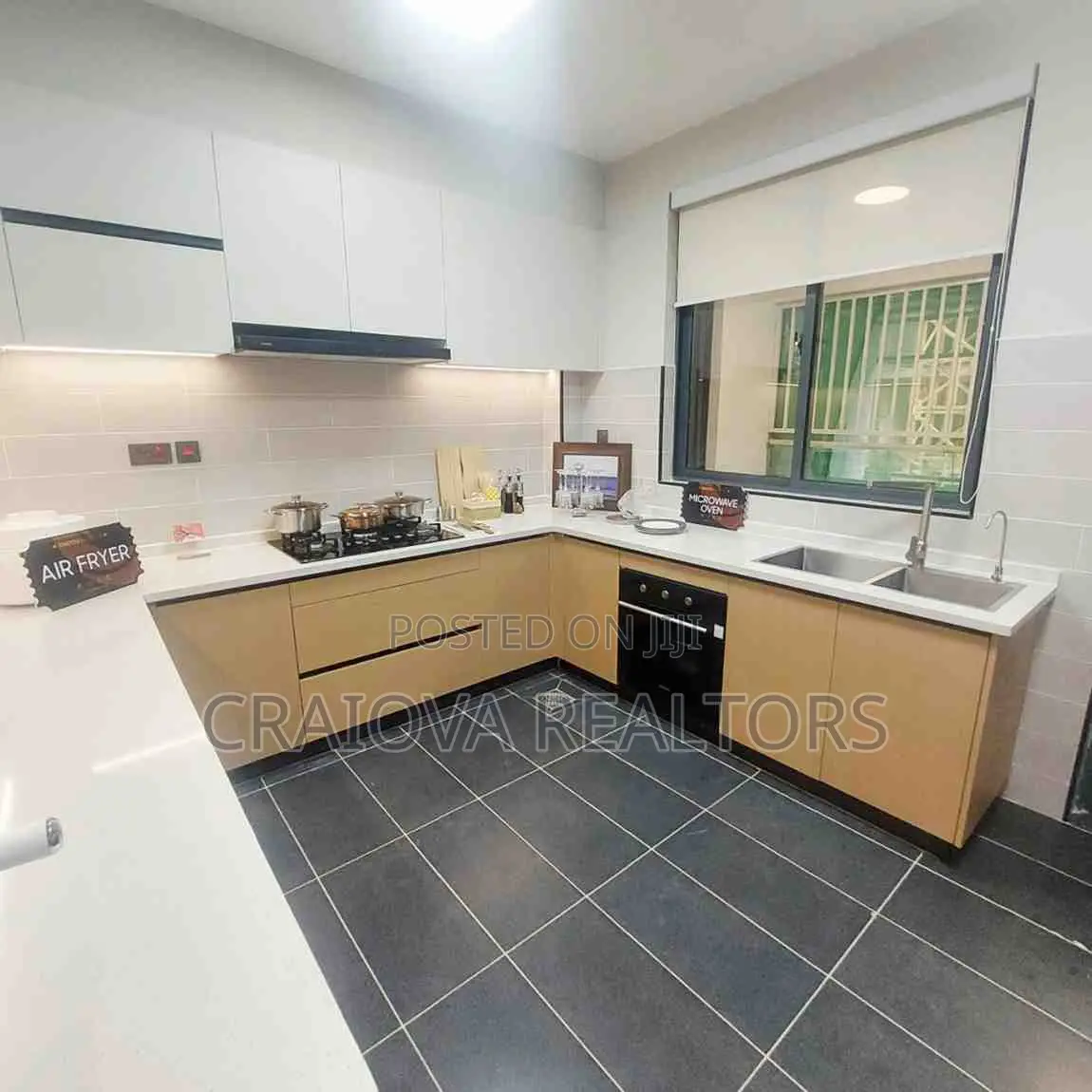 5bdrm Apartment in Hurlingham for sale