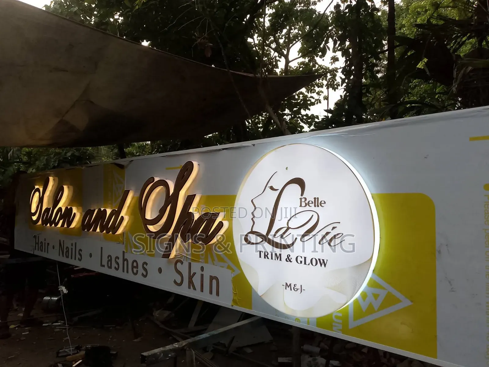 Sign (Spa, Salon, Lounge, Barber)