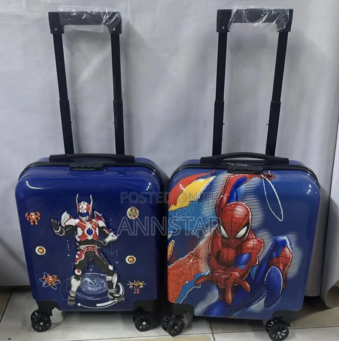 Kids’ Hard-Shell Suitcase Design