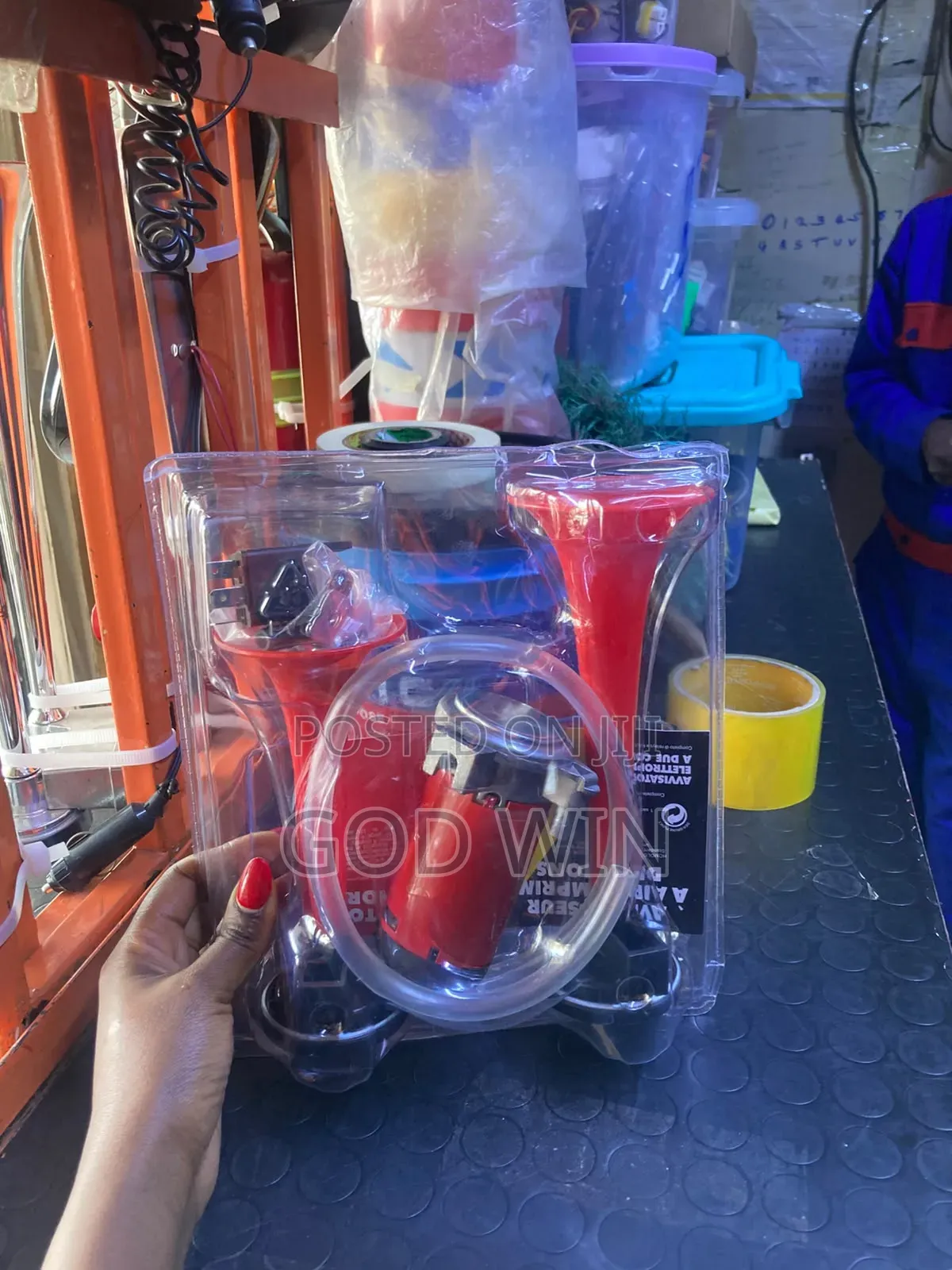 Twin Tone Air Horn