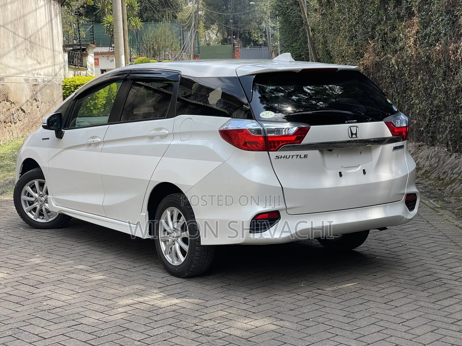 Honda Fit Shuttle 1.5 Hybrid 2WD 2019 White
