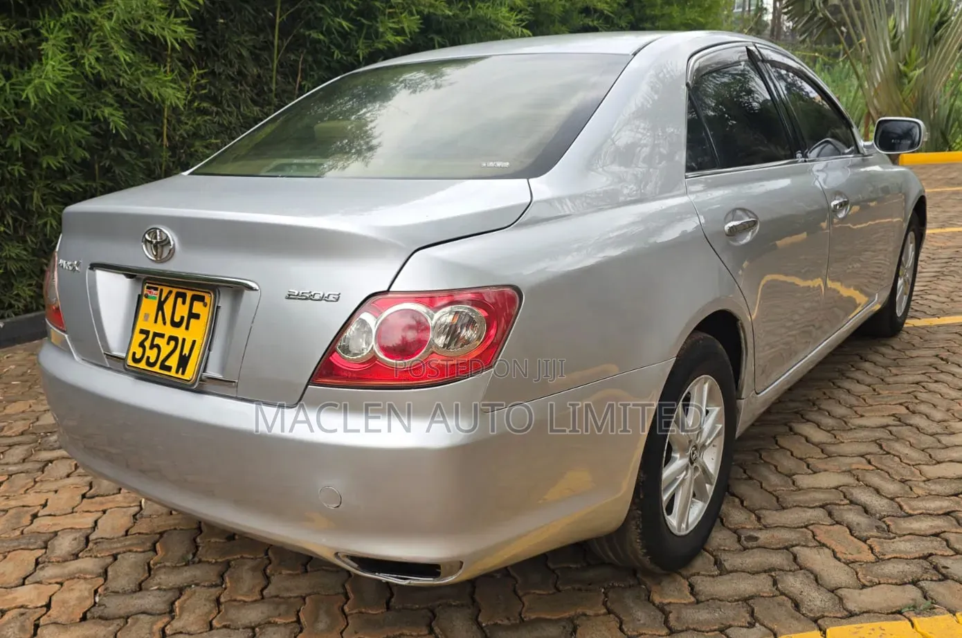Toyota Mark X 2009 Silver