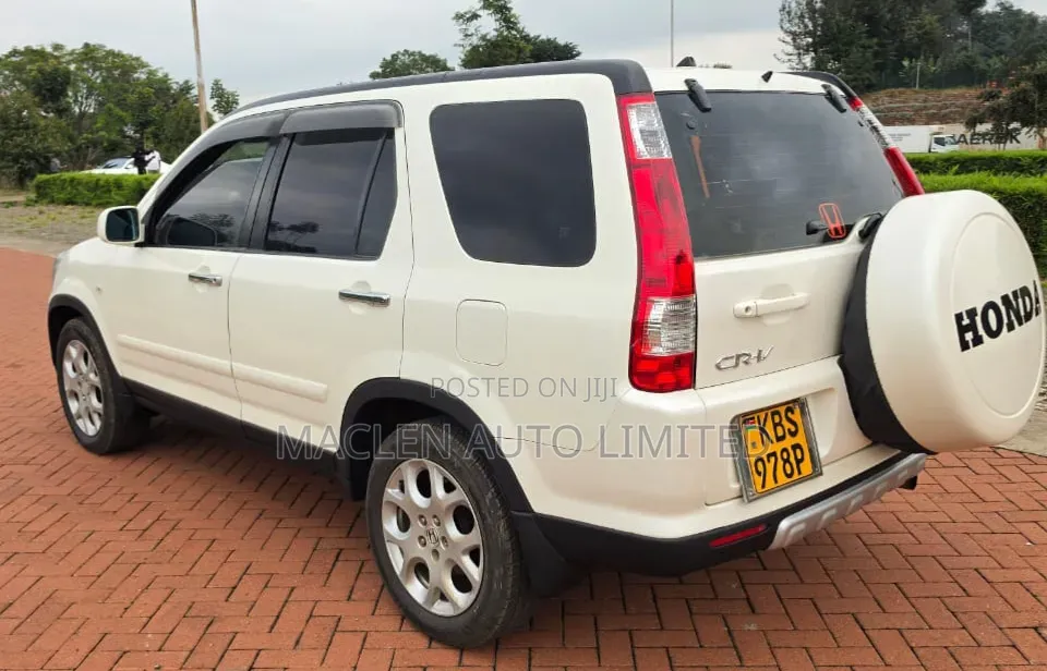 Honda CR-V 2005 White