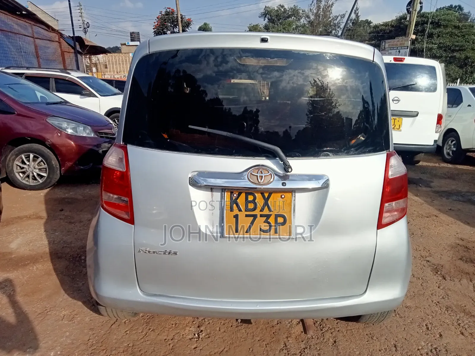 Toyota Ractis 2006 Silver