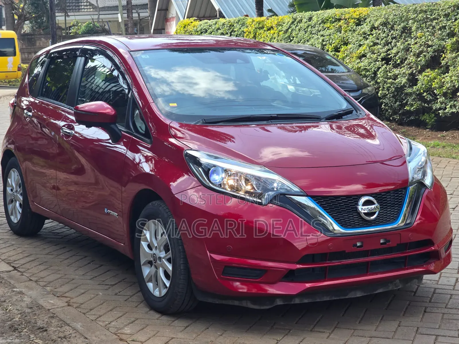 Nissan Note 2019 Red