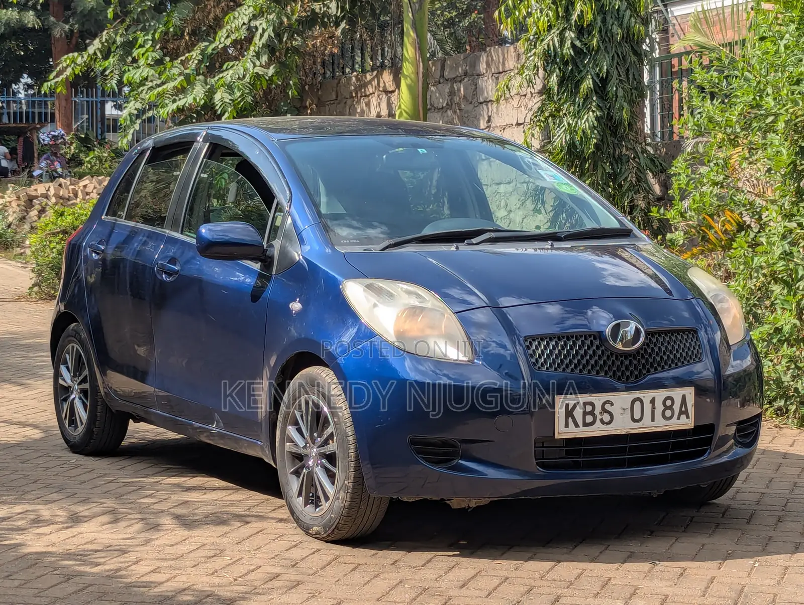 Toyota Vitz 1.3 FWD 3dr 2006 Blue