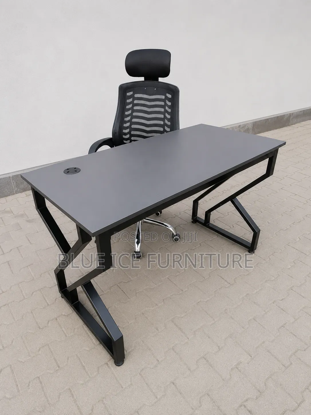 Rectangular Office Table-Spacious Surface