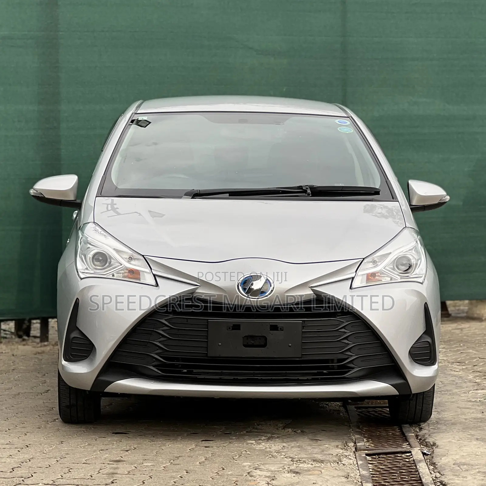 Toyota Vitz 2019 Silver