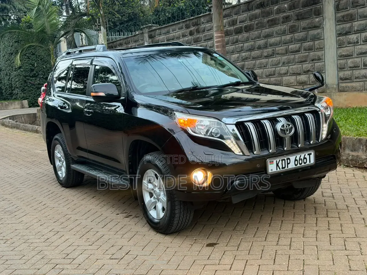 Toyota Land Cruiser Prado 2.7 2017 Black