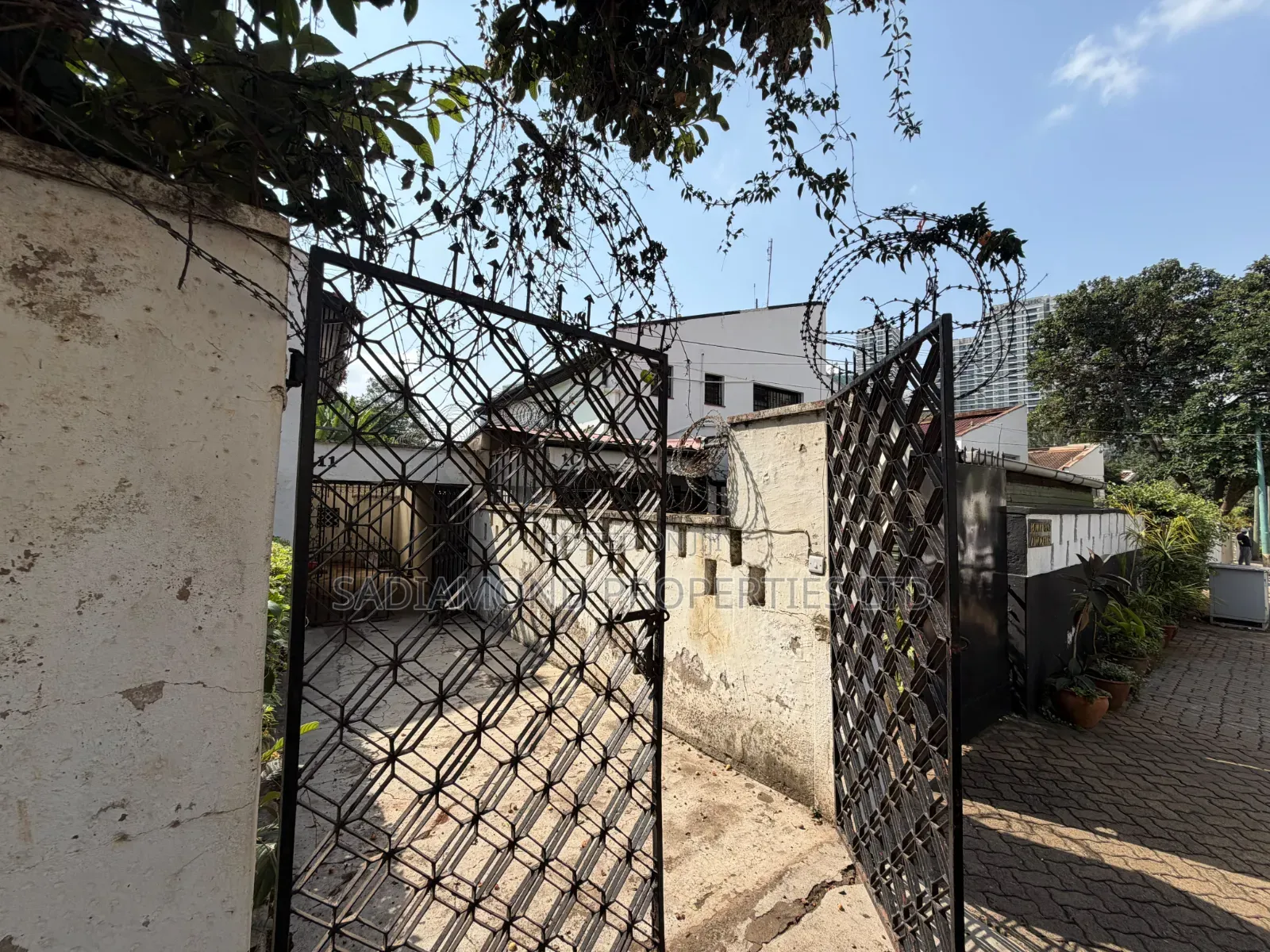 Commercial Property for Sale in Chiromo